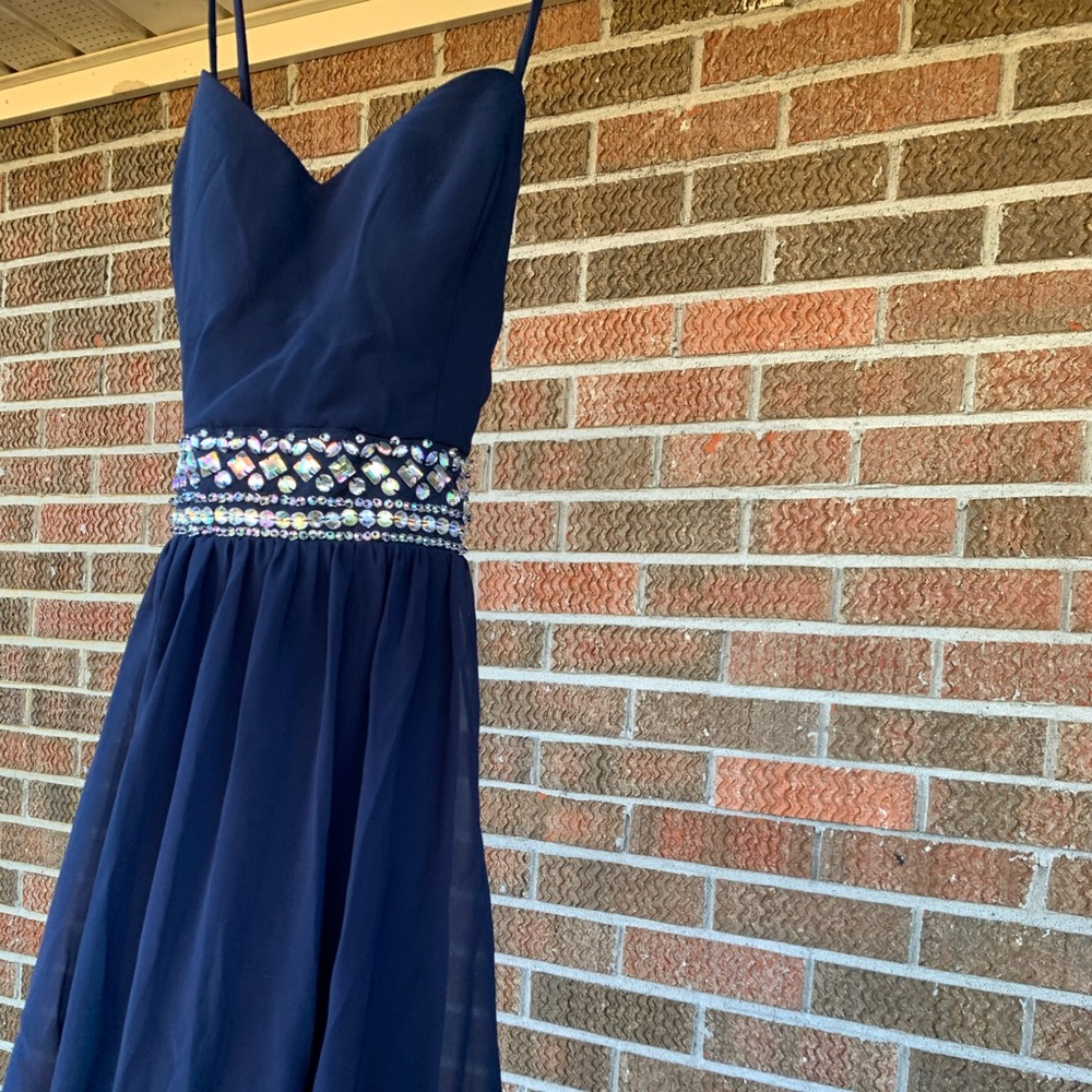 B. Darlin Juniors Dress